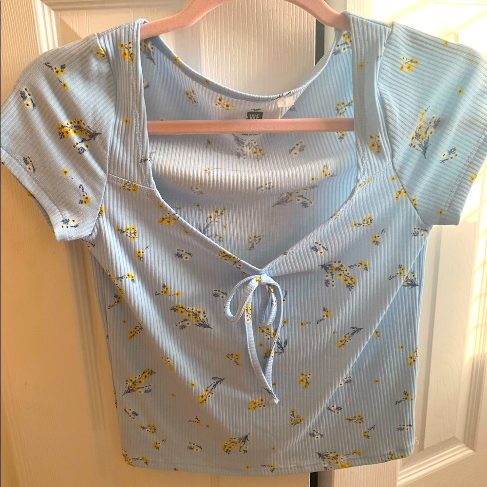 A Blue v neck top!